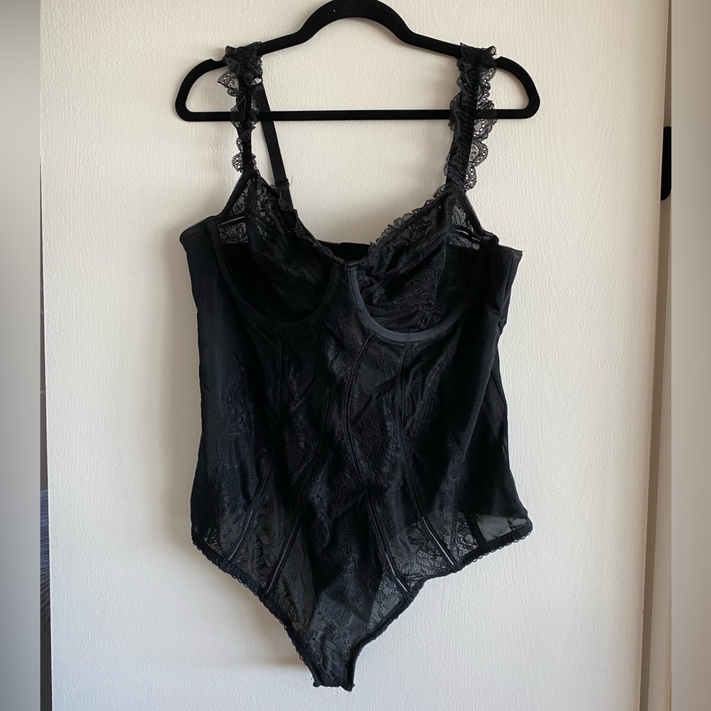 Torrid Black Lace Bodysuit, size 2 NWOT